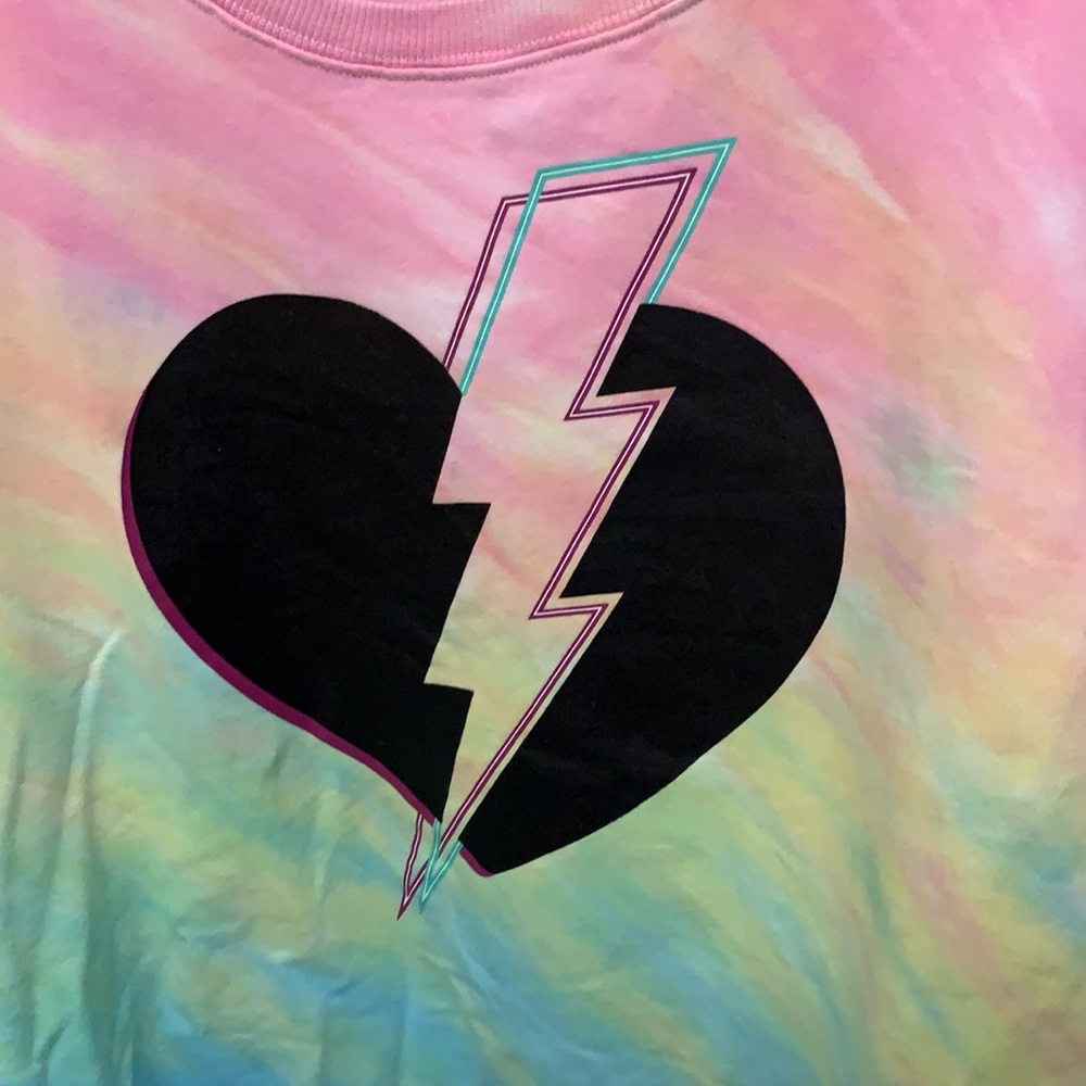 ๐Lovesick Heart Breaker Fleece Tie Dye Sweatshirt 3 3X 22 24 NWT Torrid - Picture 6 of 8